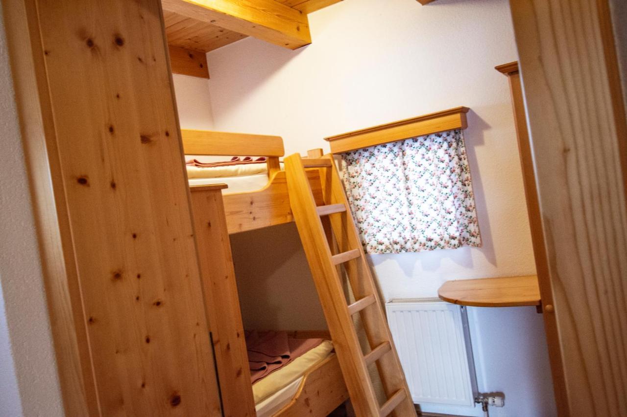 Ferienhaeuser Paunger Miesenbach  エクステリア 写真